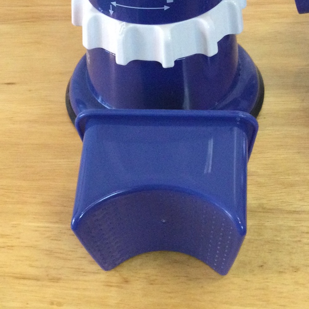 Kitchen HQ Manual Grater - Picture 10 of 12